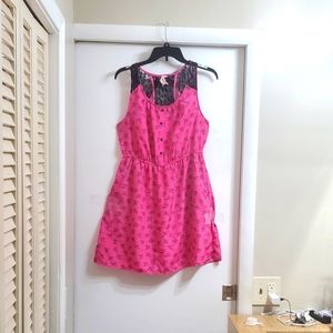 Chic Pink flying birds 🐦 Printed lace Midi Dress 👗 with pockets